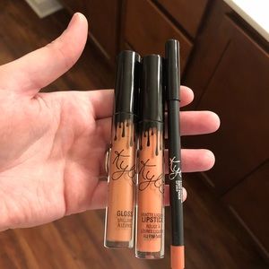 Kylie Cosmetics LipKit Bundle